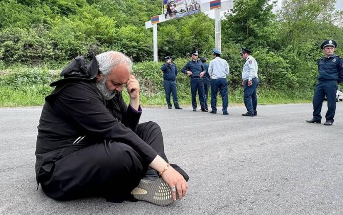 Kremldən idarə olunan keşiş Baqrat yenə yalqız qaldı...