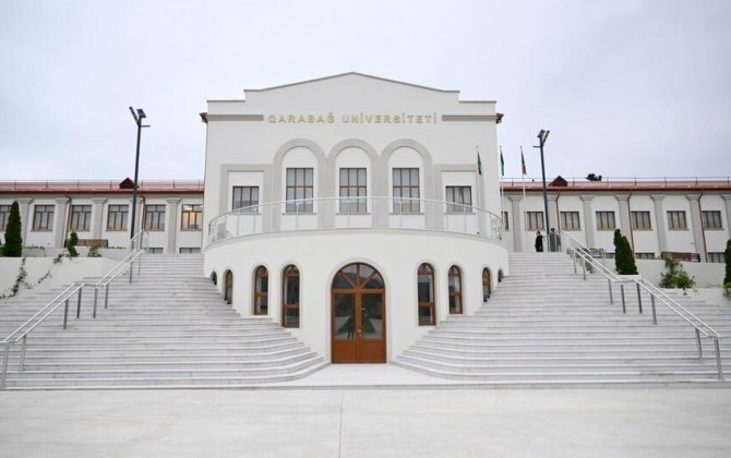 Qarabağ Universitetində tələbələrin əyləncəli anları - VİDEO