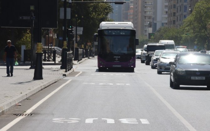 Xüsusi ayrılan zolaqlardan çıxan avtobus sürücüləri cərimələnməlidir – RƏY