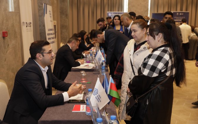 Şuşada ilk dəfə əmək yarmarkası keçirildi: 250-dən çox vakansiya təqdim edildi - FOTO