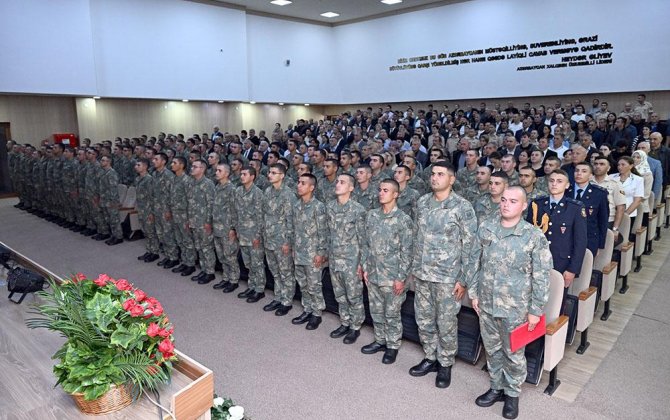 Yeni yaradılan bölmələrin əsgərləri ilə görüş keçirildi - FOTO