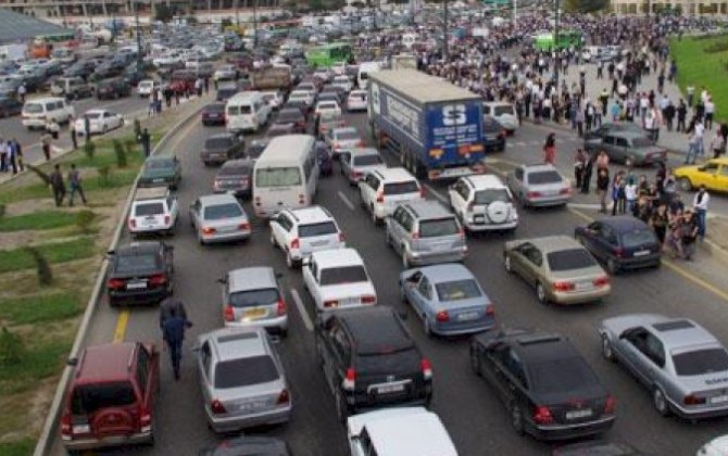 Dəhşətli tıxacların SƏBƏBİ BU İMİŞ – Çıxış yolu tapıldı