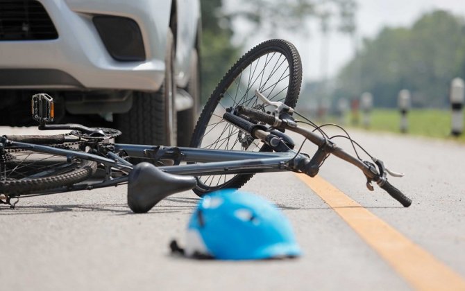 Bakıda avtomobil vuran velosipedçi öldü