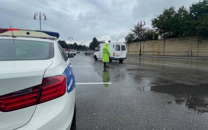 Yol polisi əlverişsiz hava ilə bağlı müraciət etdi