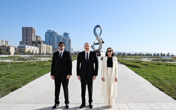 İlham Əliyev Bakıda Zəfər parkının açılışında iştirak etdi - YENİLƏNİB + FOTO