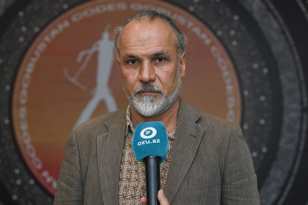 Qobustan şamanı: 