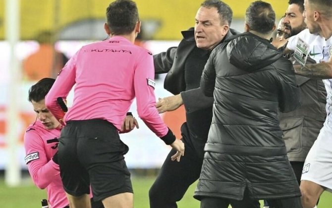 Hakimi döyən klub prezidenti həbs olundu