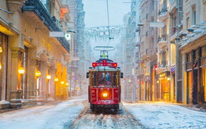 Yeni İli İstanbulda qarşılamaq üçün ən romantik tətil seçimləri - FOTOLAR