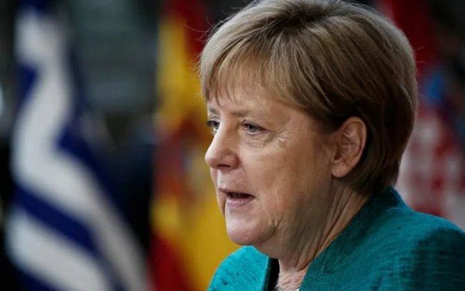 Angela Merkel xatirələrinə görə nə qədər pul alacaq?