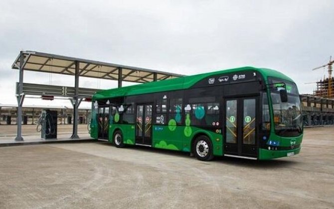 Bakıda elektrobus enerjisi bitdiyi üçün yolda qalıb? - Rəsmi
