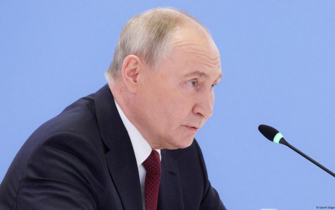 Putin Kiyevdə qərarlar qəbul edilən mərkəzə zərbələrlə təhdid edib