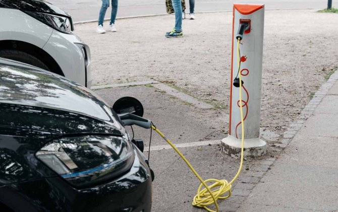 Elektromobillər üçün enerji doldurucularının yerləşdirilməsinə görə icazə tələb olunmayacaq