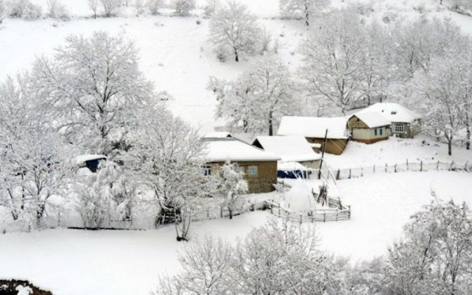 Dağ kəndlərində qarın hündürlüyü 15 santimetrə çatıb