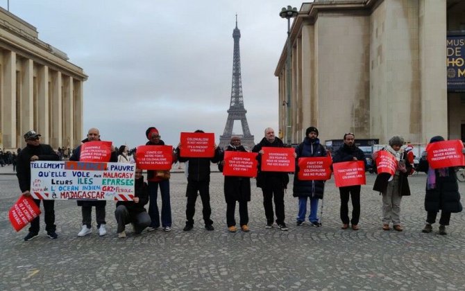 Parisdə Fransanın müstəmləkəçilik siyasətinə qarşı aksiya keçirildi