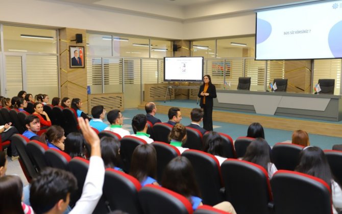 Naxçıvanda “Media Savadlılığı” mövzusunda təlim keçirildi