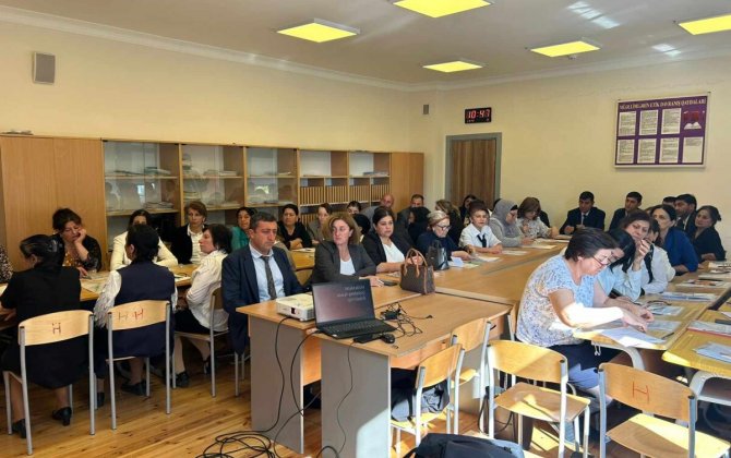 Ümumtəhsil müəssisələrində psixo-sosial və pedaqoji işin aparılması üzrə təlimlər keçirilib