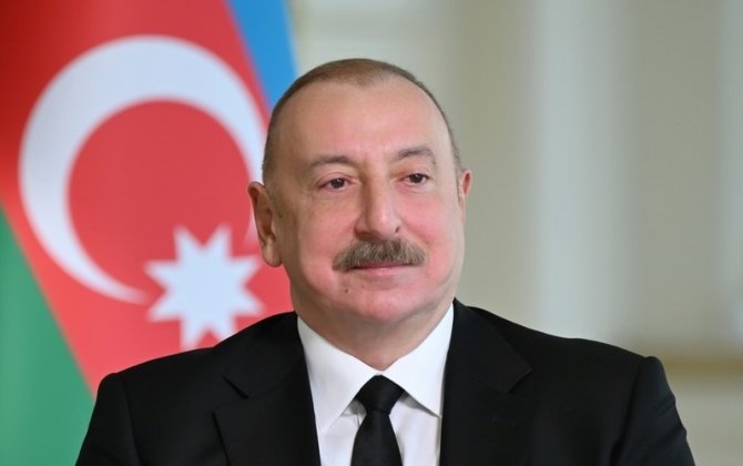 Prezident “Washington Post”, “New York Times”, “Figaro” və “Le Monde”ni “yalançı dördlük” adlandırıb