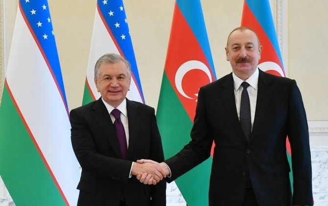 Şavkat Mirziyoyev İlham Əliyevi təbrik etdi