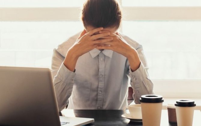 Sağlamlığımıza zərər vuran geniş yayılmış 5 əsas vərdiş