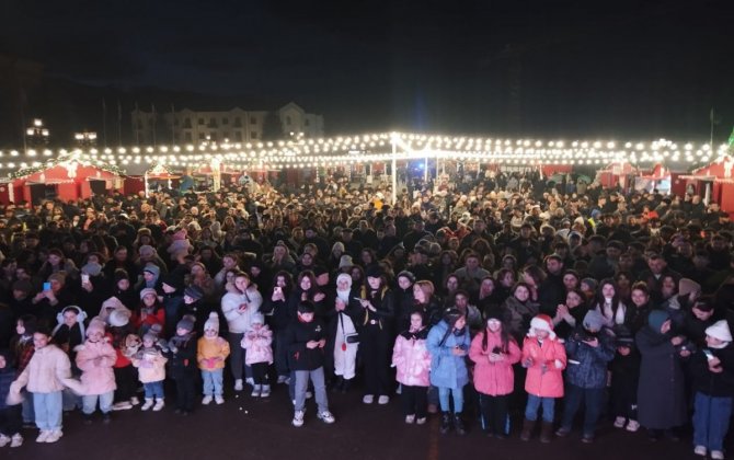 Xakəndidə Həmrəylik Günü və Yeni il münasibətilə konsert keçirilib - FOTO