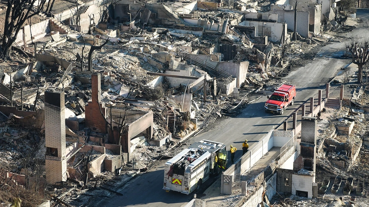 Увеличилось число погибших при лесных пожарах в Калифорнии