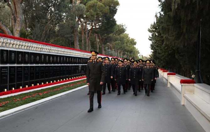 DİN-in rəhbərliyi Şəhidlər xiyabanını ziyarət etdi - FOTO