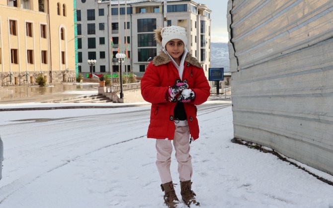 Xankəndi ağ örpəyə büründü - FOTOREPORTAJ