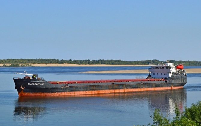 Следующее в Астрахань судно из Ирана село на мель в Волго-Каспийском канале