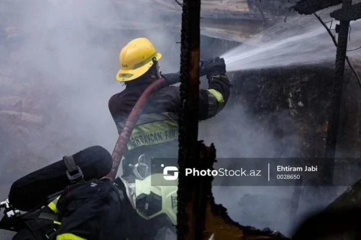 В жилом доме в Наримановском районе произошел пожар