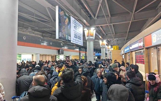 Tbilisi Beynəlxalq Hava Limanında təxliyə elan olunub