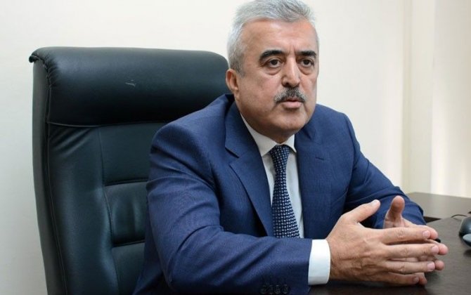 “Azərbaycanda rus dilinə qarşı ümumi siyasət dəyişməlidir...”