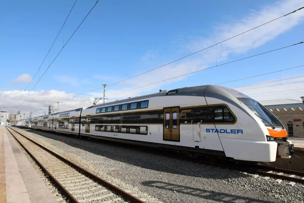 Sumqayıt Bakı ekspress qatarı “PAZ” avtobusuna çevrilir? (FOTOLAR)