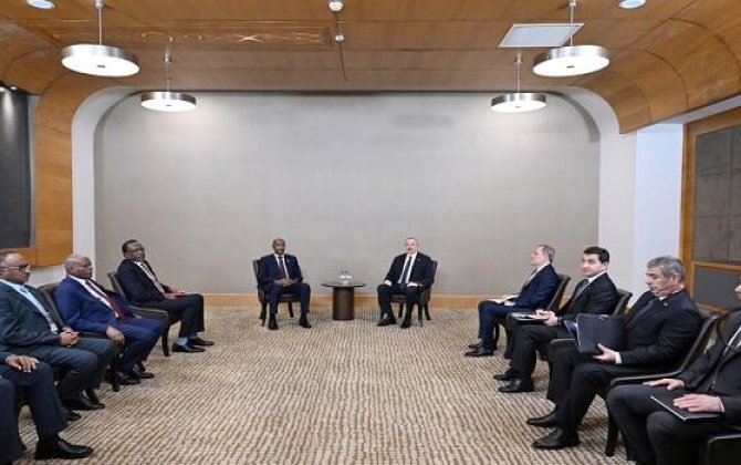 İlham Əliyev Sudan liderini qəbul etdi