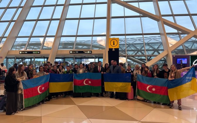 Ukraynadan daha bir qrup uşaqxa0Azərbaycana gətirilib