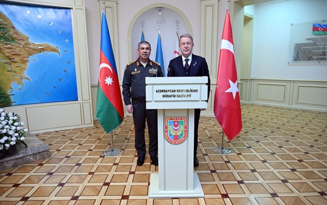 Zakir Həsənov Hulusi Akarla görüşdüxa0- FOTO