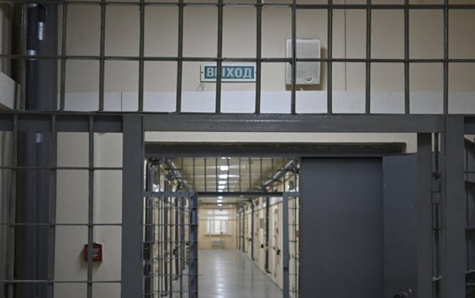 Məhbus intihar edib