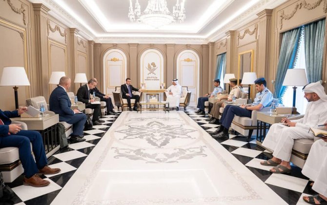 Müdafiə nazirinin müavinləri Qətərə səfər etdi -xa0FOTO