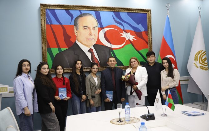 Gəncə Dövlət Universitetində Elçin Cavadovun yeni nəşr olunan dərs vəsaitinin təqdimati keçirilib - FOTOLAR
