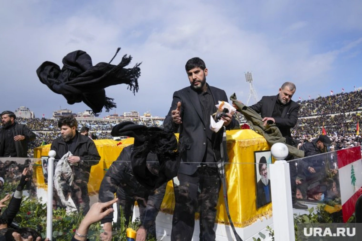 İran Həsən Nəsrullah üçün dəbdəbəli məzar tikir - FOTO