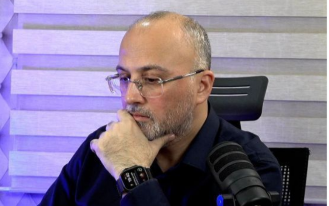 Elşad Miridən şok açıqlama: Bürclərə inananlar zavallıdır