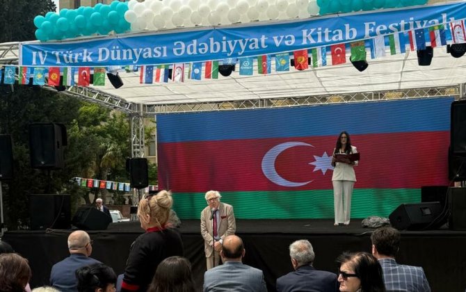 Bakıda Türk Dünyası Ədəbiyyat və Kitab Festivalı başladı - FOTO