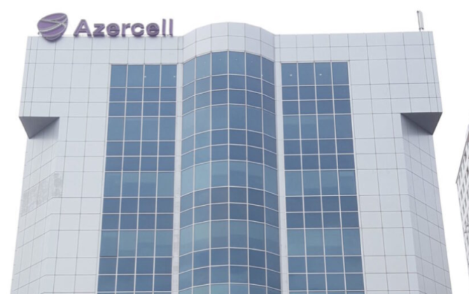 Azərbaycanda 29 illik monopoliya: Yeni operatorlara qadağa, istifadəçilərə yüksək tariflər