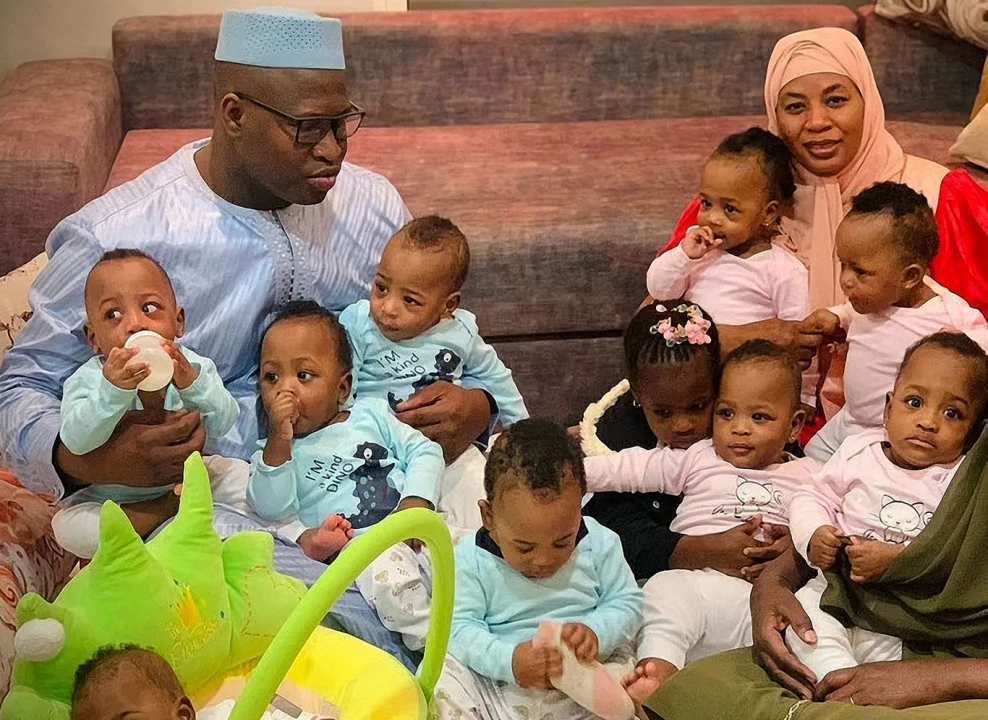 Malidən olan cütlük tarix yazıb: eyni anda 9 körpə dünyaya gəlib