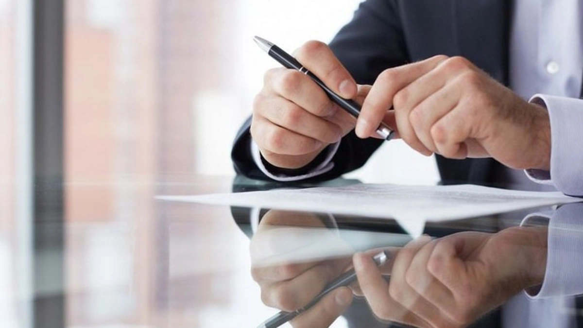 Xanım direktor təqaüdə göndərildi - Yerinə polkovnik təyin edildi