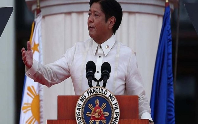 Prezident Filippin dövlət başçısını təbrik etdi