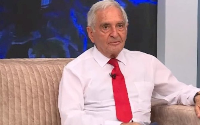 Xalq artisti heç nə demədən verilişi yarımçıq tərk etdi - VİDEO