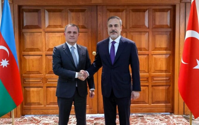 Azərbaycan və Türkiyə XİN başçıları telefonla danışdı - YENİLƏNİB