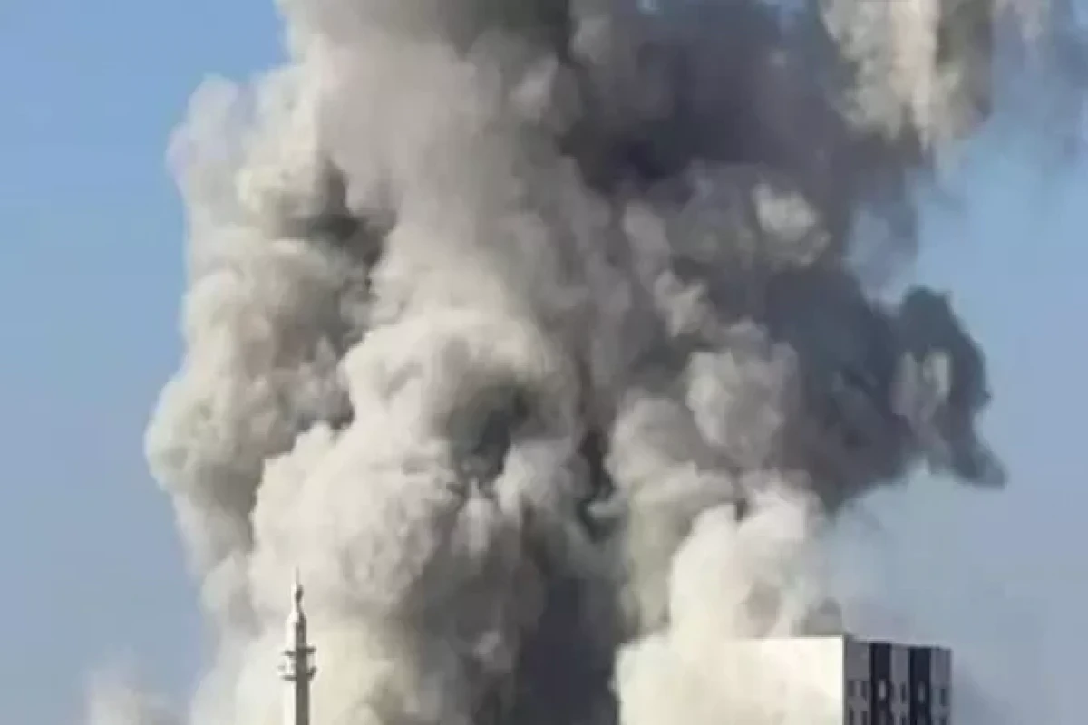 İsrail Şiraz və İsfahana hava zərbələri endirib