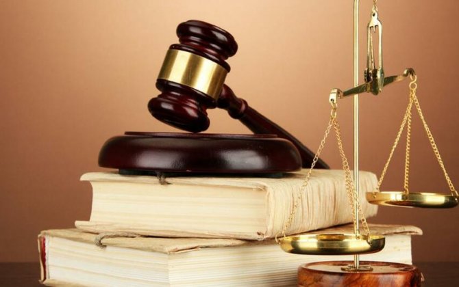 Bakıda yeniyetmələrə təcavüz edən 55 yaşlı kişiyə 19 il cəza verildi