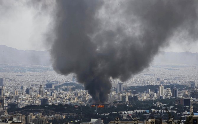 İsrail Tehran və İranın qərbindəki hərbi obyektlərə zərbələr endirir